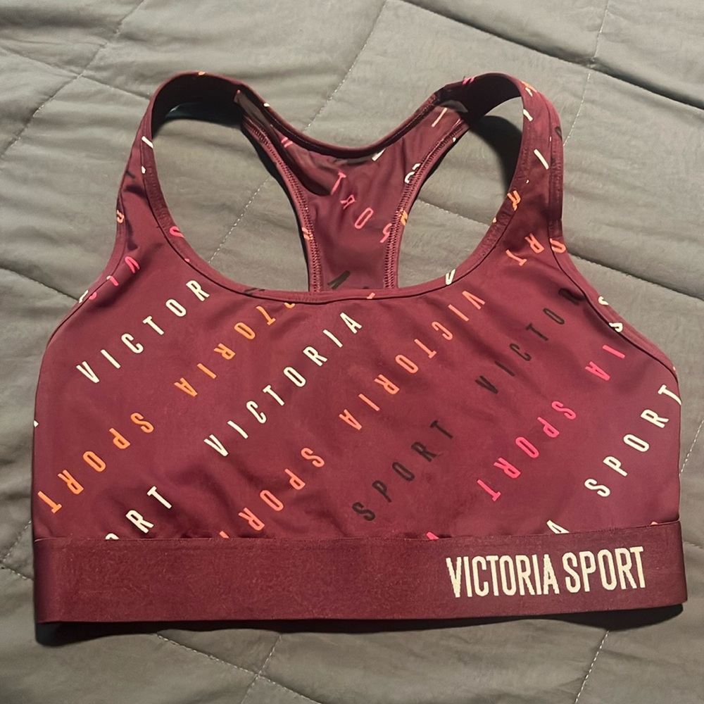Victoria Sport sports bra with mesh style back